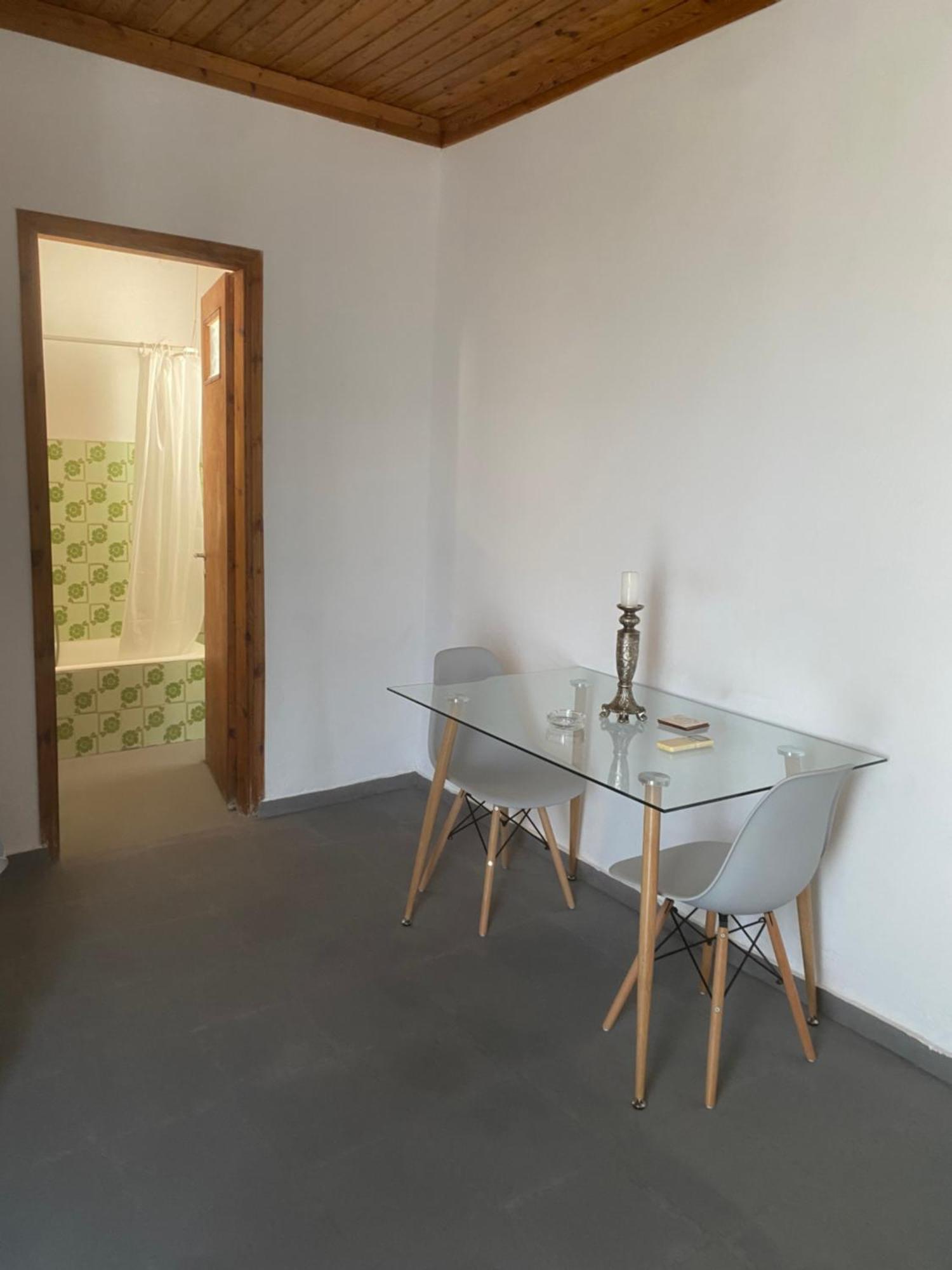 Artaki R Apartment